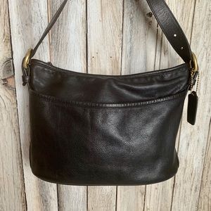 Vintage Black Coach Bag G5C